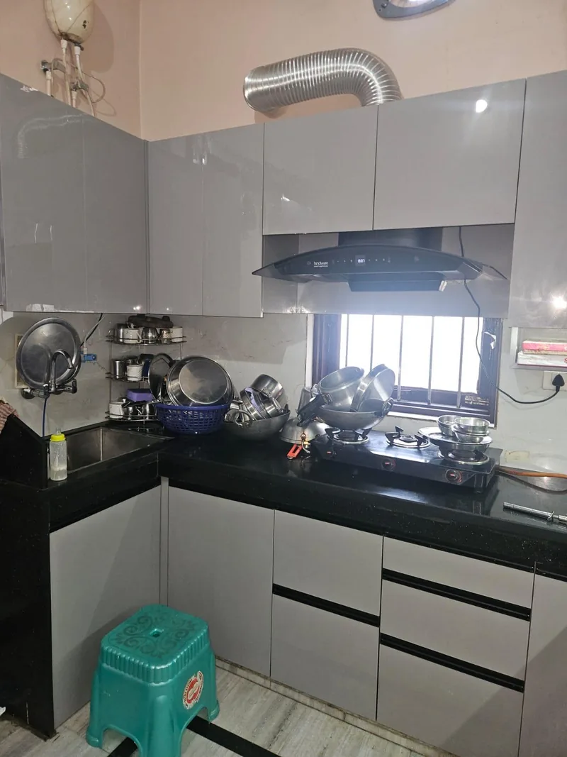 Modular kitchen design by Sehgal Home Studio in Delhi NCR